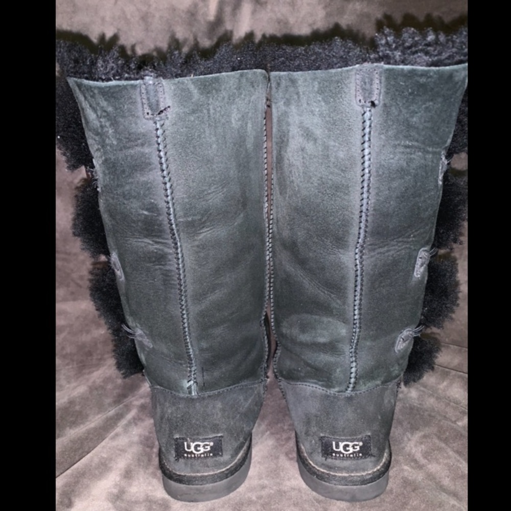 UGG Bailey Triple Button